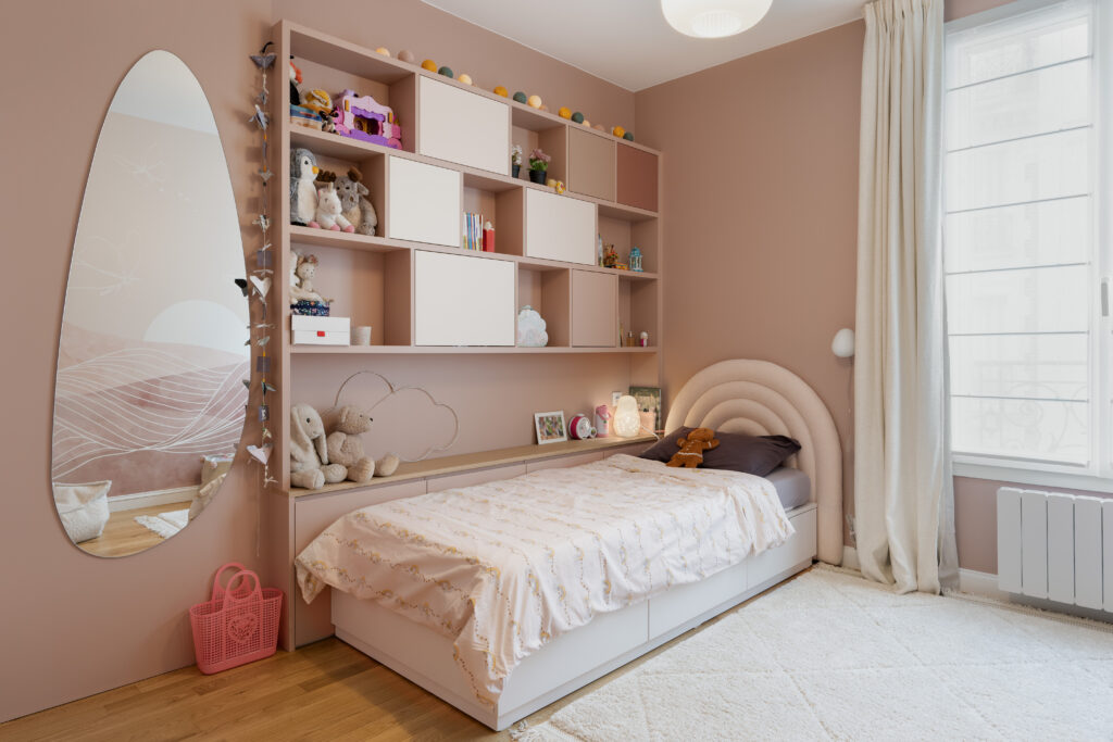 3 renovation chambre fille chevet sur mesure bibliotheque